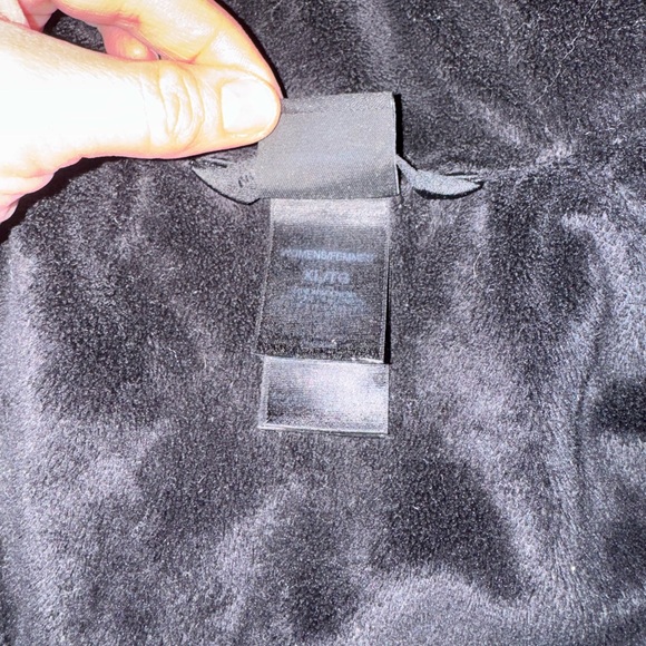 The North Face Charcoal Fleece Jacket - Picture 5 of 7